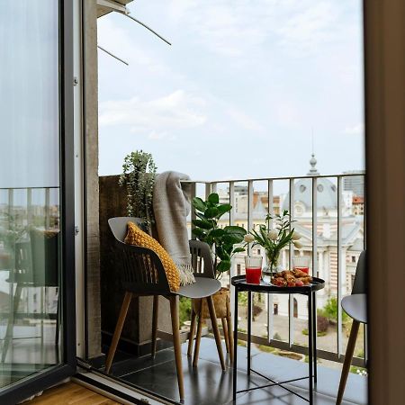 Sunny 2Br Flat - Top Location - Amazing Balcony بوخارست المظهر الخارجي الصورة