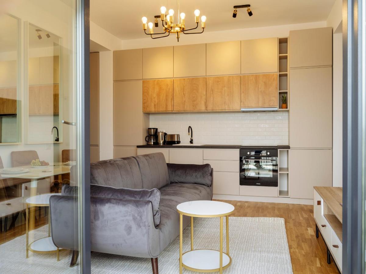 Sunny 2Br Flat - Top Location - Amazing Balcony بوخارست المظهر الخارجي الصورة