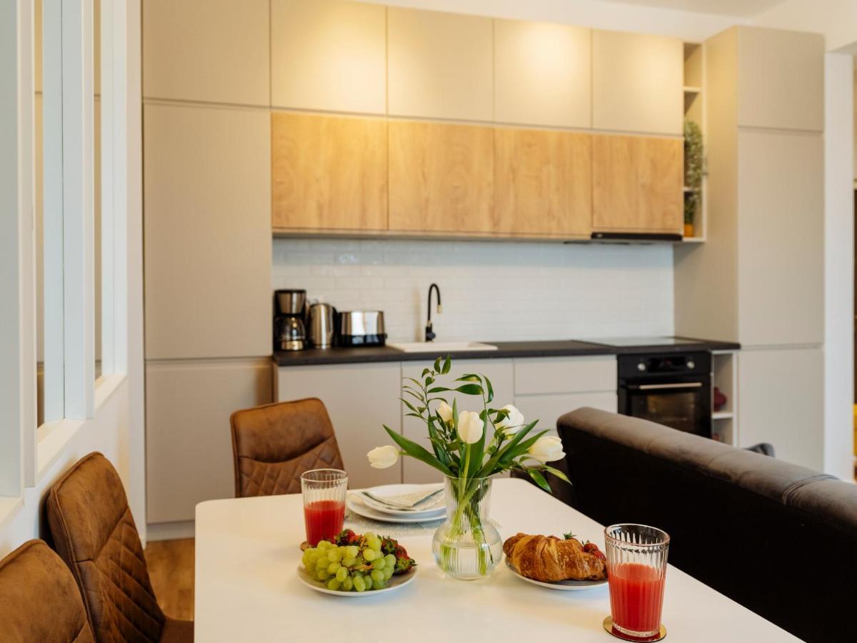 Sunny 2Br Flat - Top Location - Amazing Balcony بوخارست المظهر الخارجي الصورة